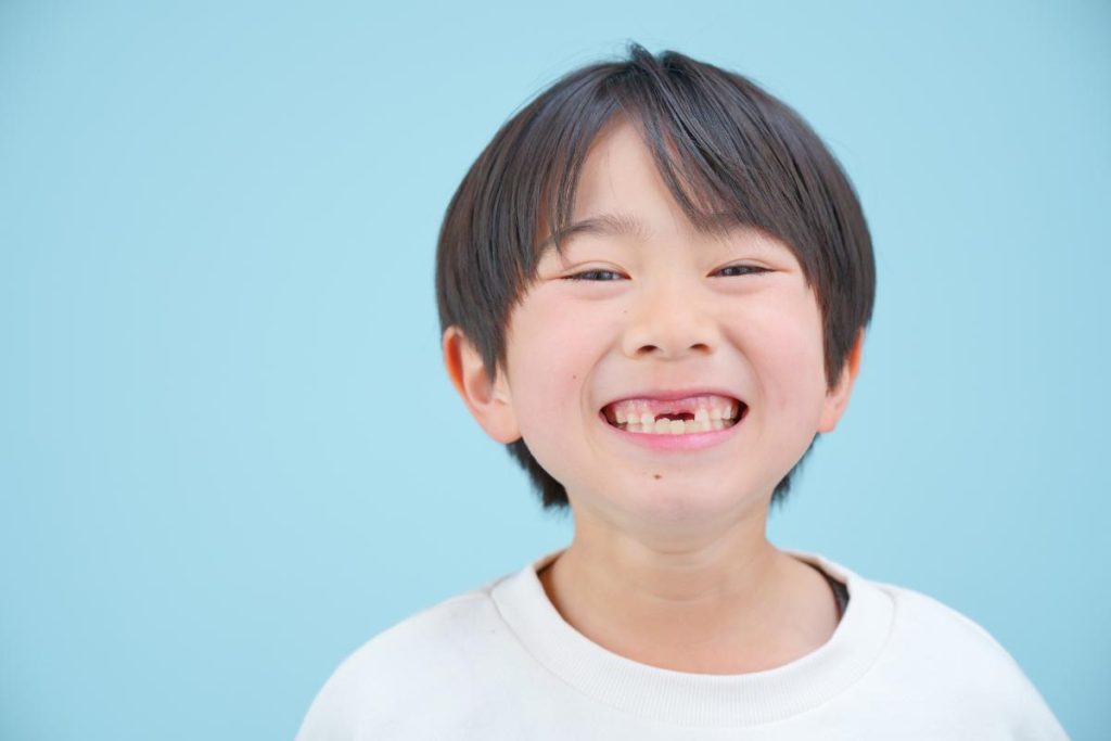 小児矯正-生え変わり-1 - 小児矯正は北海道北広島市にある歯医者のさいわいデンタルクリニック札幌大曲