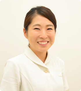 さいわいデンタルクリニック 受付 阿部 真奈美